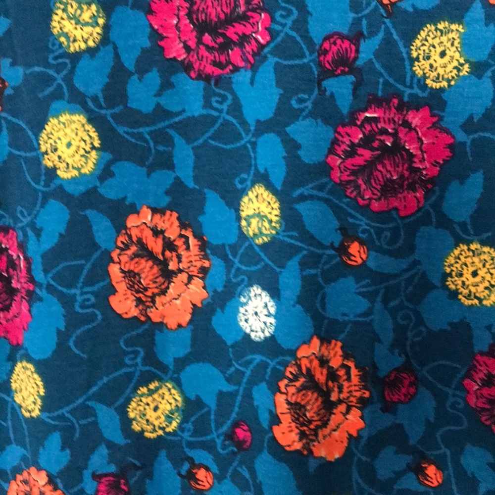 LuLaRoe Randy - Picture 2 of 2